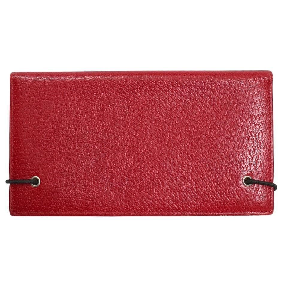 PRADA プラダ パスポートケース 赤 レザー 本革 トラベル 出張 旅行