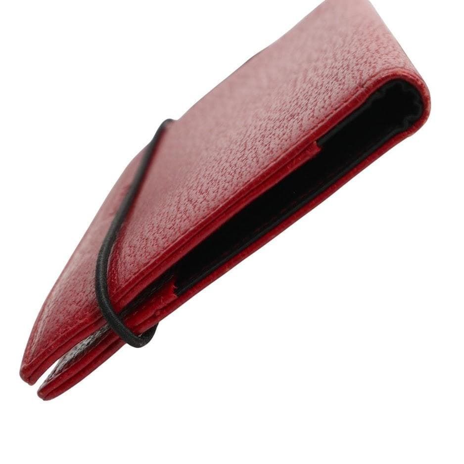 PRADA プラダ パスポートケース 赤 レザー 本革 トラベル 出張 旅行