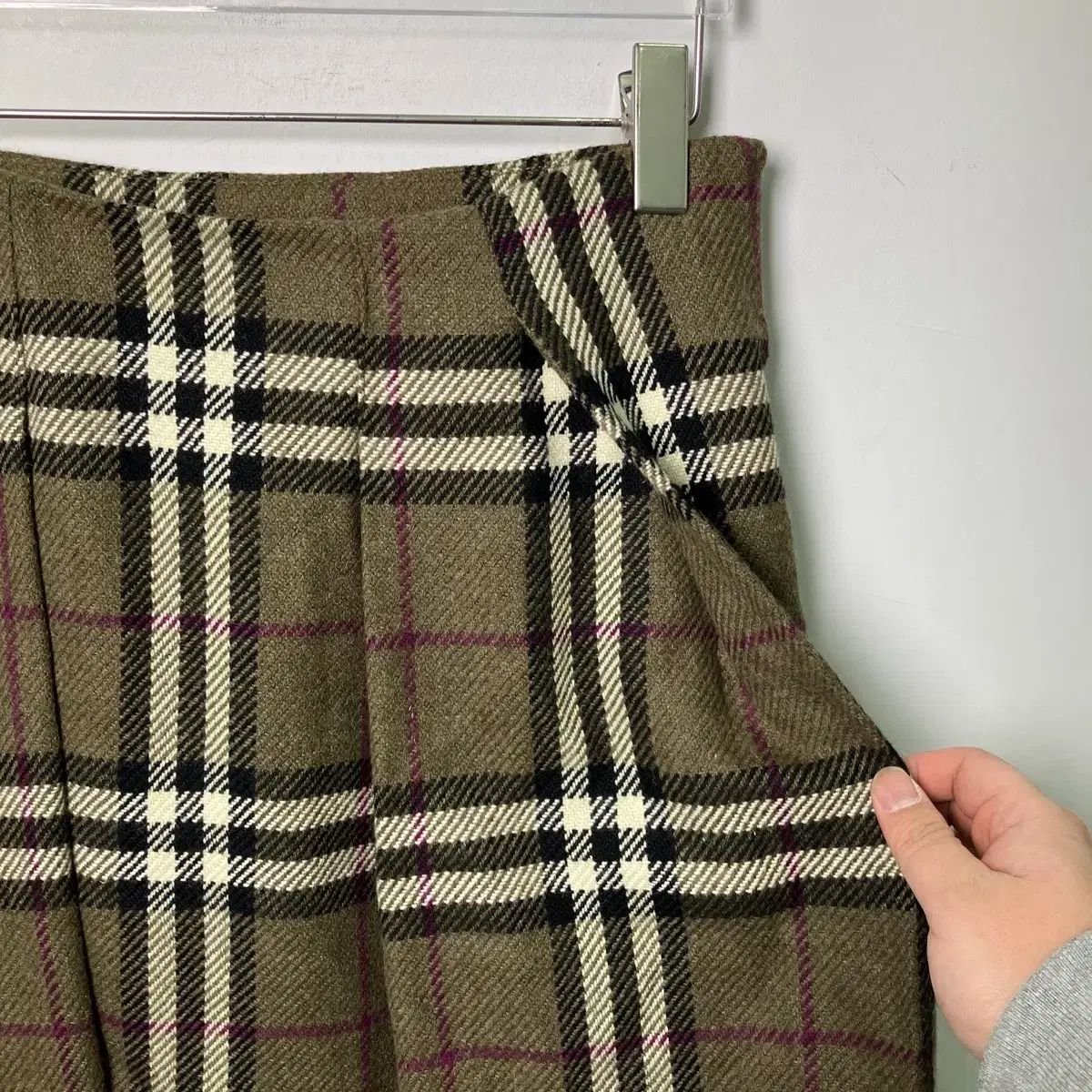 バーバリー ロンドン ノバ チェック プリーツ ウールブレンド スカート