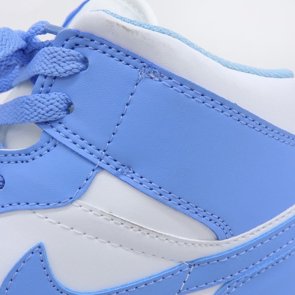 NIKE ナイキ 未使用 AIR JORDAN 1 MID UNC ノースカロライナ メンズ