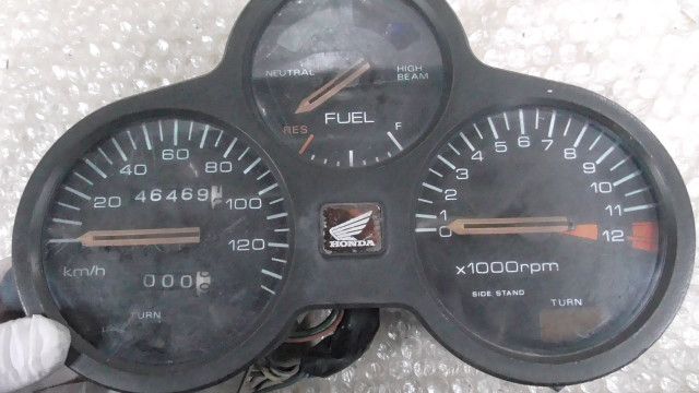 CBX125F JC11-1301xxx の メーター :#1769132444 CBX125F ウェビック