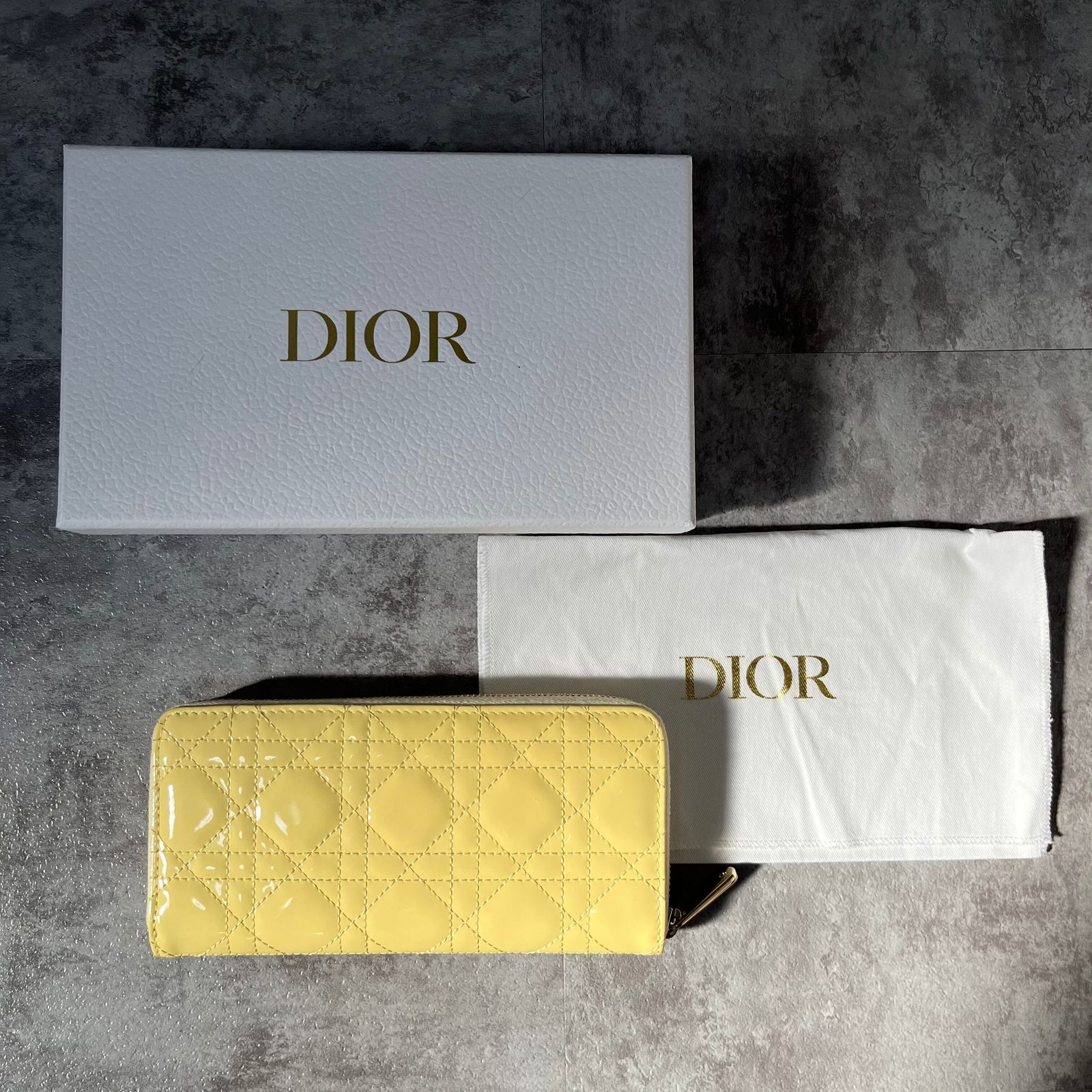 Christian Dior】クリスチャンディオール 長財布 ラウンドファスナー