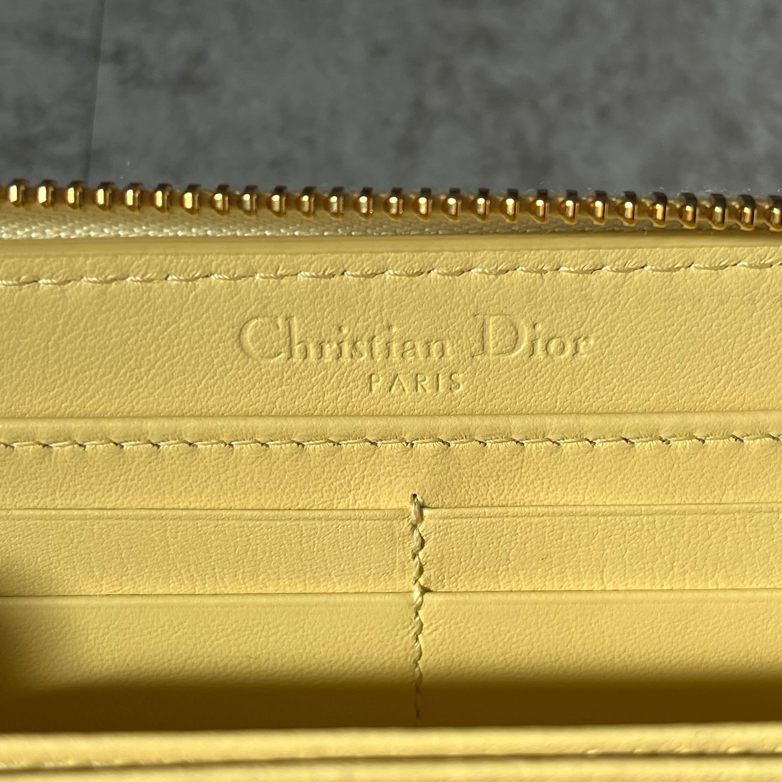 Christian Dior】クリスチャンディオール 長財布 ラウンドファスナー