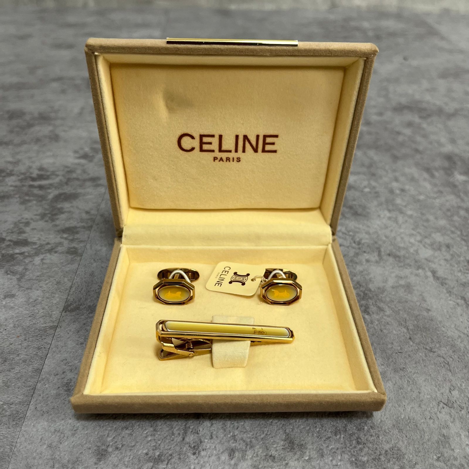 CELINE】箱付き タグ付き セリーヌ カフスボタン カフリンクス