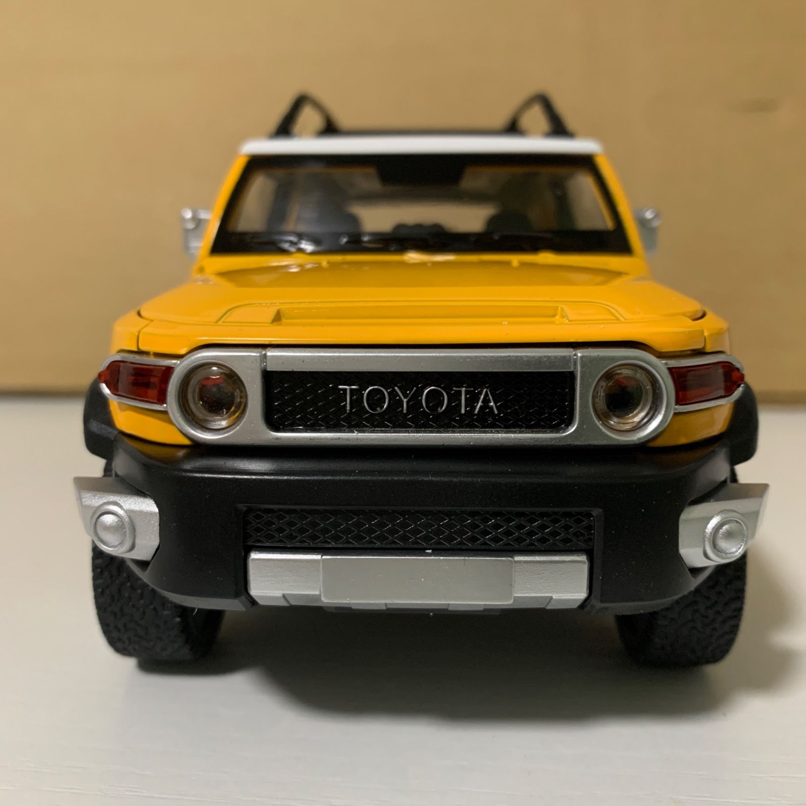 トヨタ FJクルーザー 1⁄24 ミニカー FJ ダイキャスト | 黄色 Cruiser