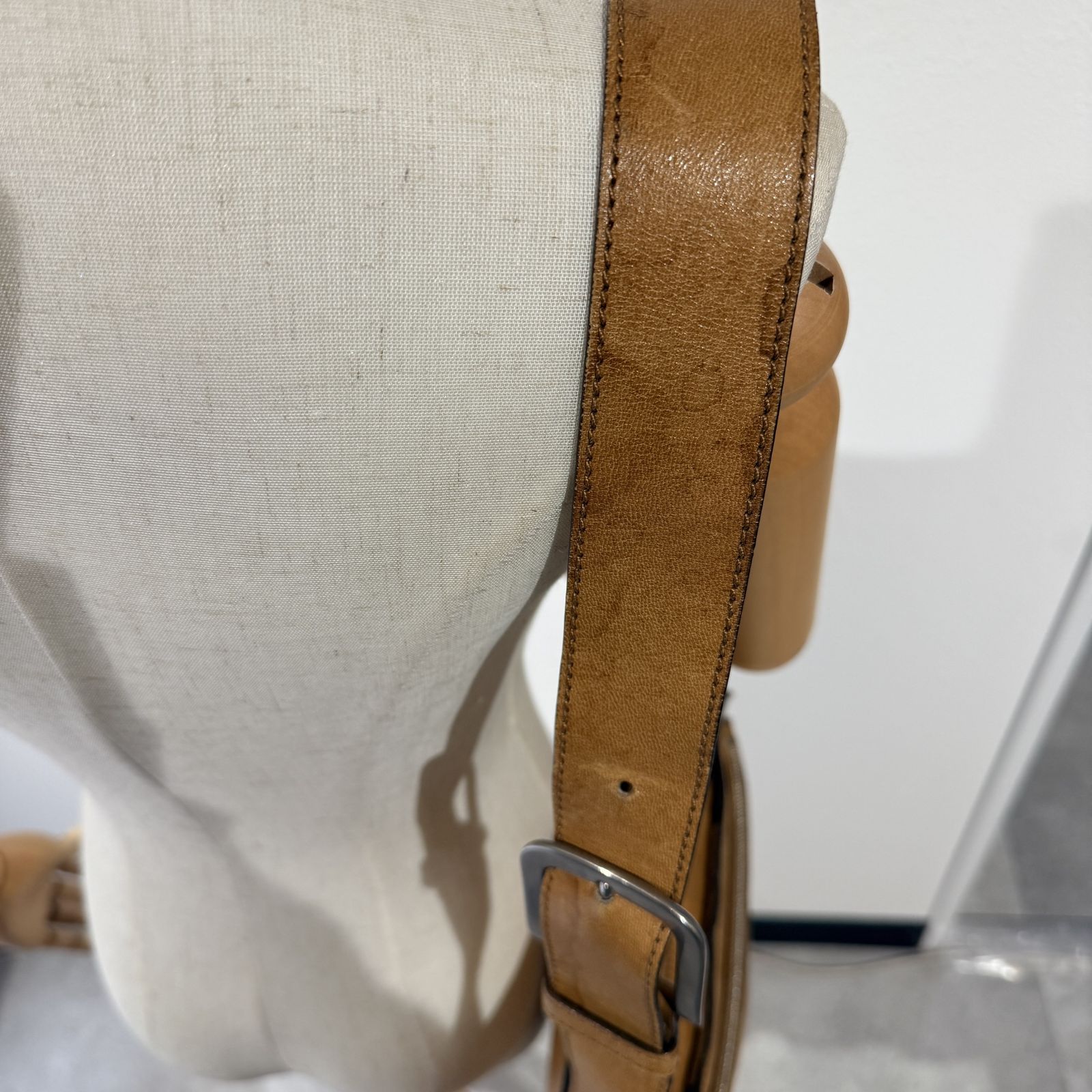 MIU MIU（ミュウミュウ） 90sアーカイブ レザー ショルダーバッグ