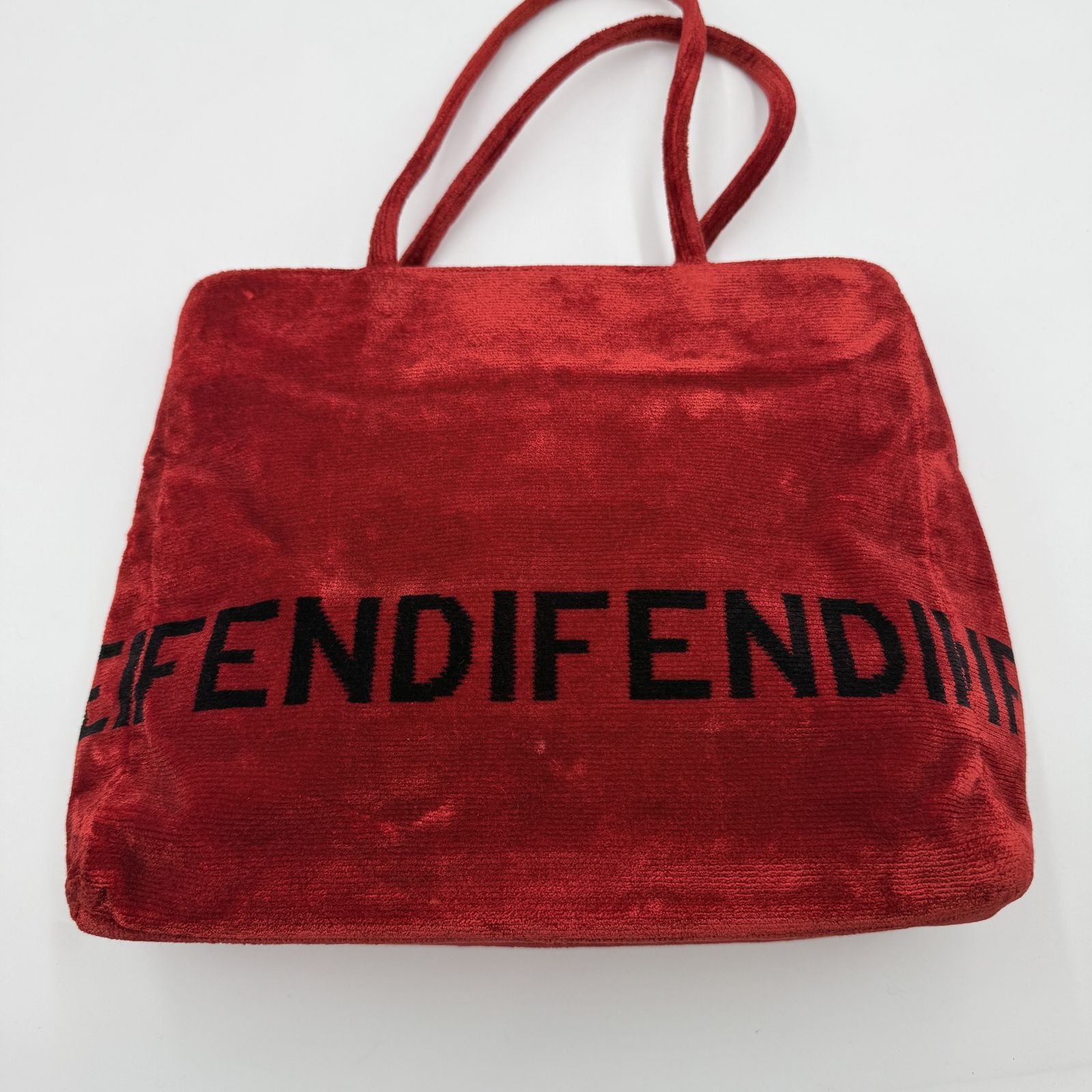 FENDI（フェンディ） ロゴ トートバッグ ベロア レッド ブラック 