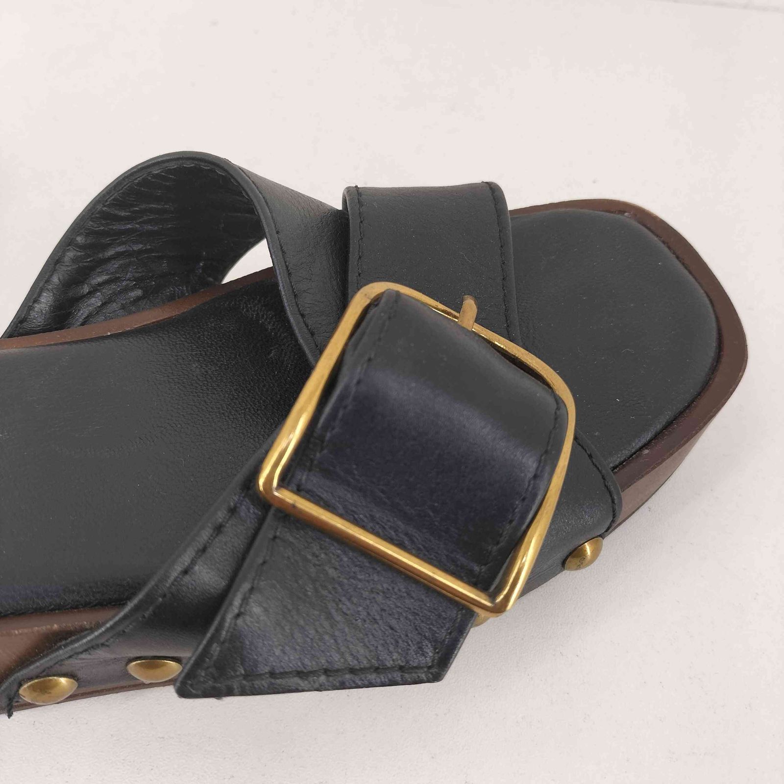 【完売品】ZARA バックルフラットサンダル⭐︎38（ 24.6 cm ） ZARA / バックル フラットサンダル（24.6cm） - メルカリ