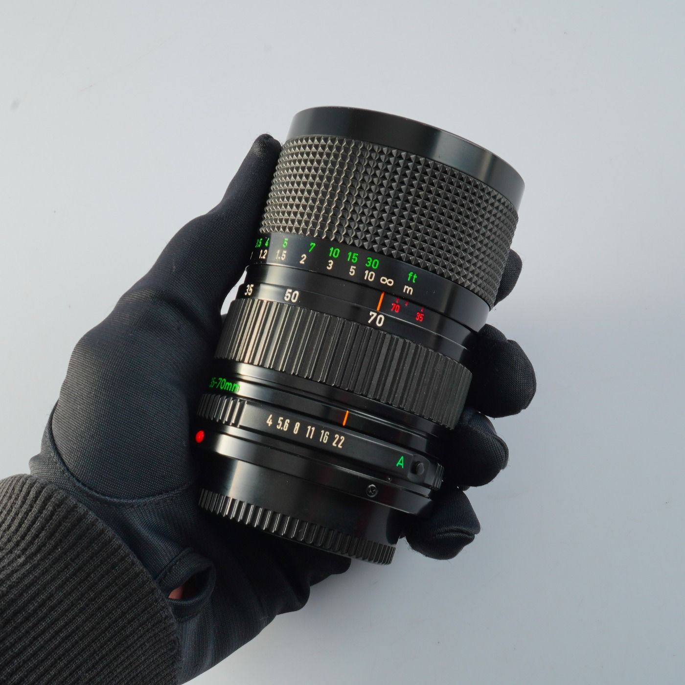 Canon キヤノン FD 35-70mm F/4 ズームレンズ New FD35-70mm f/4 - Canon Camera Museum