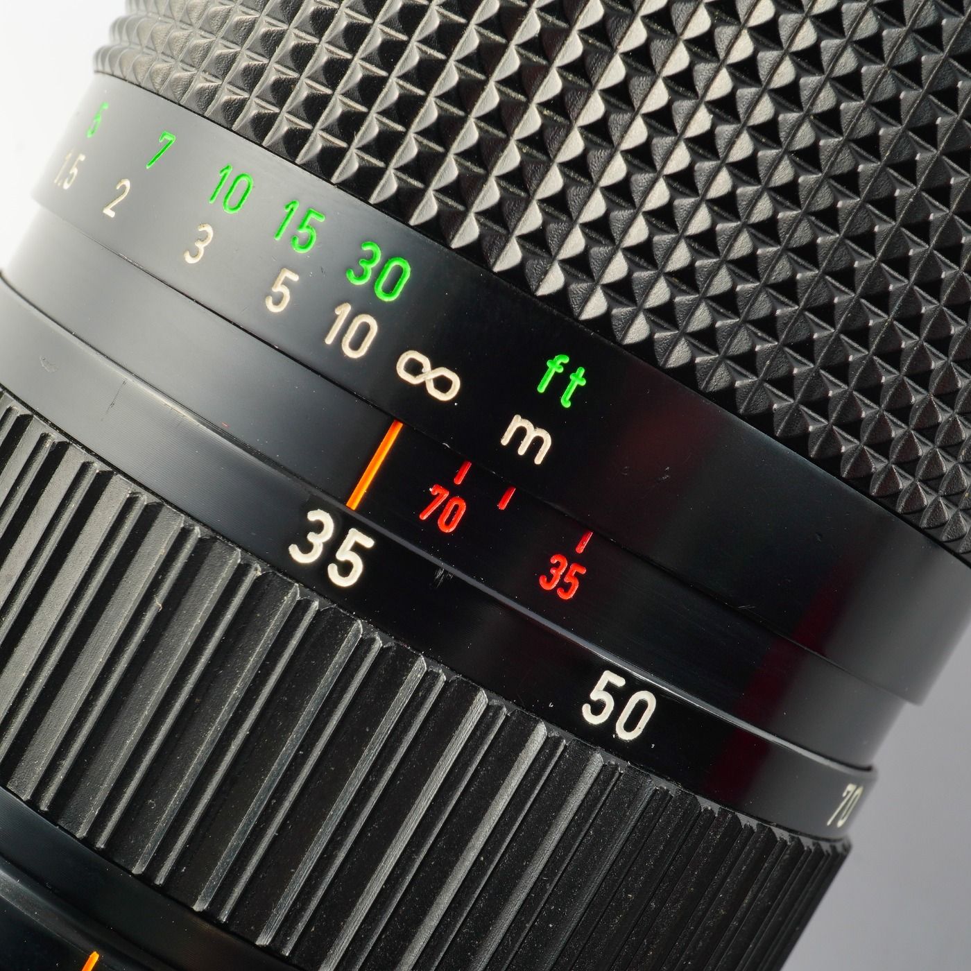 Canon キヤノン FD 35-70mm F/4 ズームレンズ New FD35-70mm f/4 - Canon Camera Museum