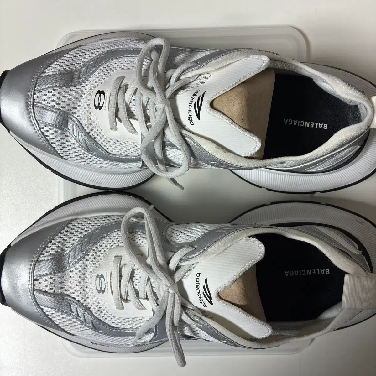 41) バレンシアガ サーキット スニーカー 白 シルバー - メルカリ