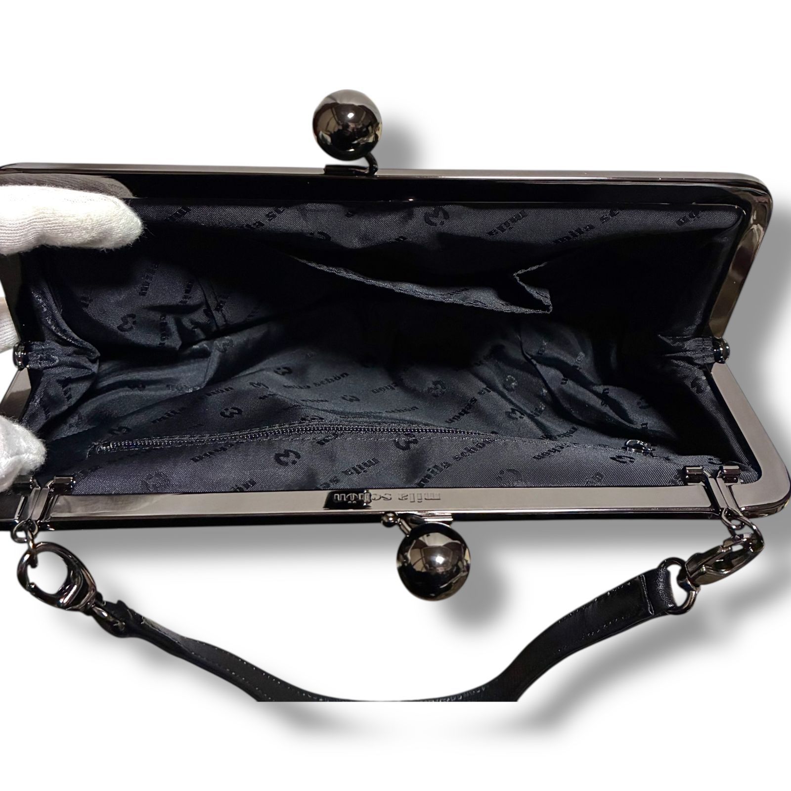 mila schön ミラショーン がま口 ハンドバッグ 黒 ブラック レザー 本