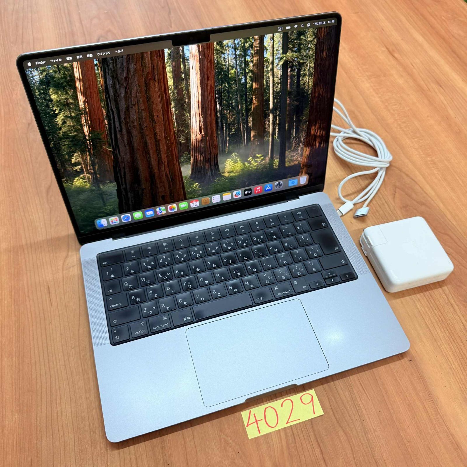 動作良品】 MacBook pro 14インチ 2021 Apple M1 pro 32GB 1TB 動画