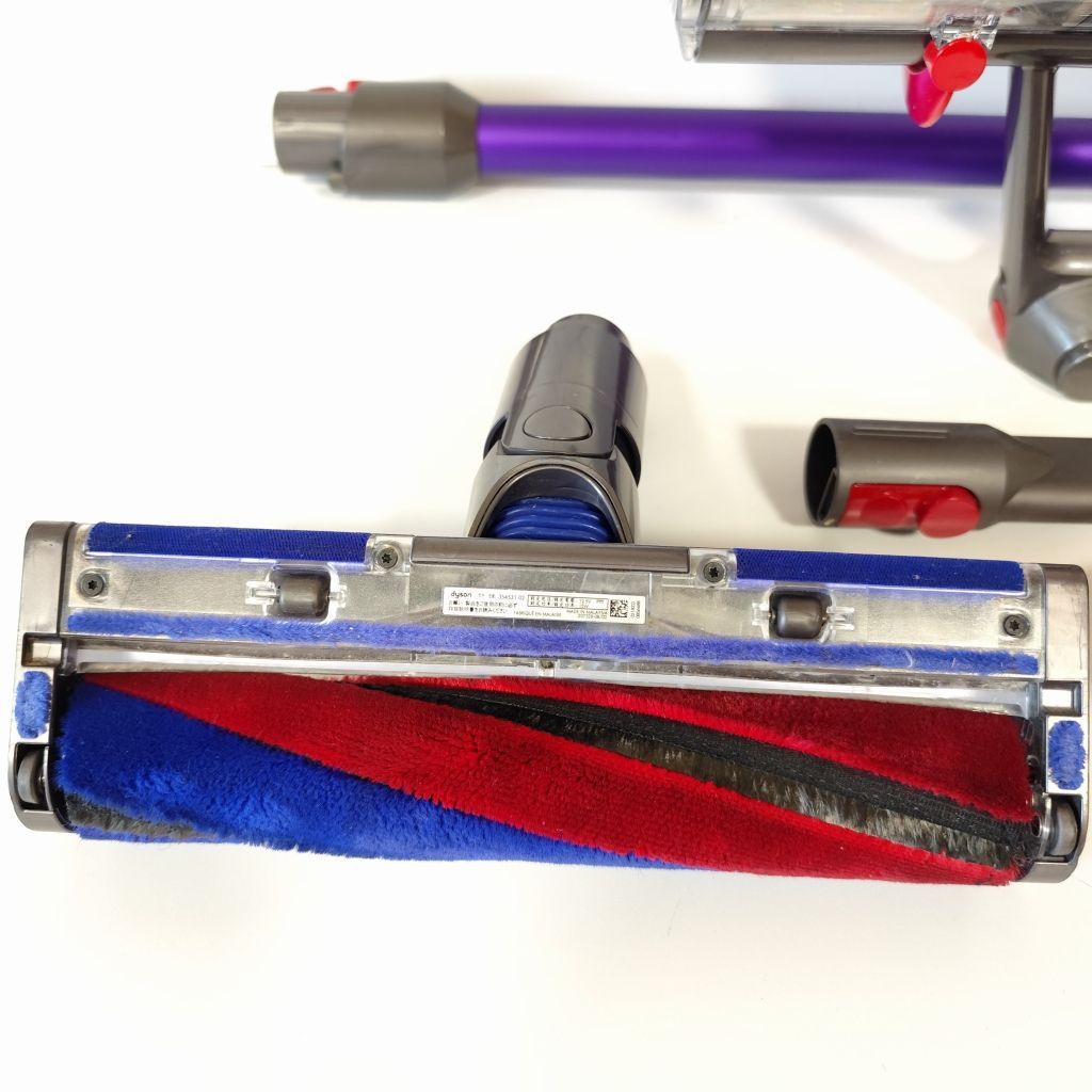 バッテリー良好　Dyson SV18　掃除機 一式セット【動作確認済】No105 バッテリー良好 Dyson SV18 掃除機 一式セット【動作確認済】 No161