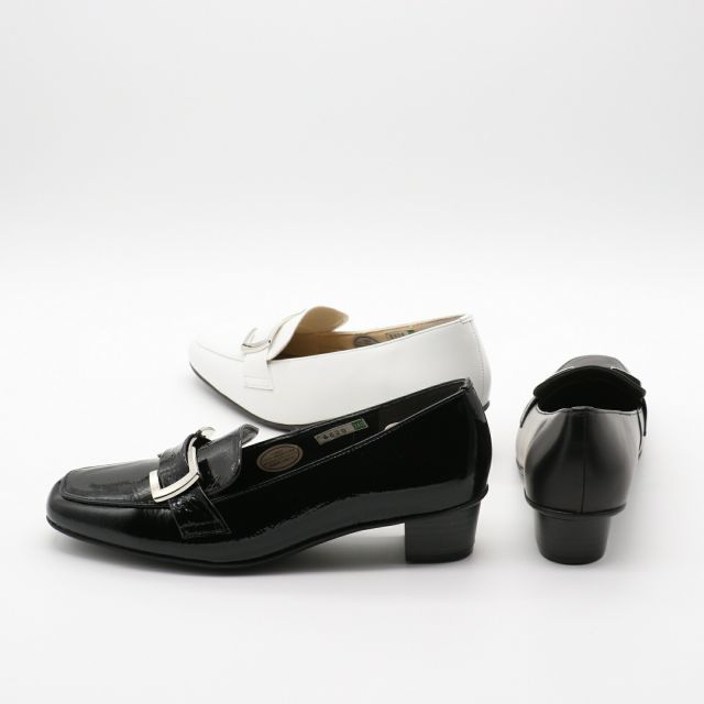 種類10：ブラックエナメル/22.5cm Yukiko Kimijima ユキコキミジマ