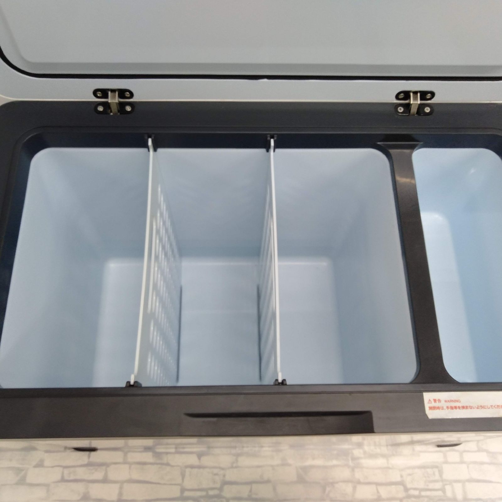 動作品】TERZO 車載用冷蔵庫 EA-FZ1 - メルカリ