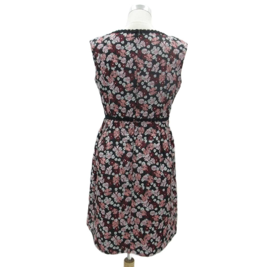 ゆんゆん様　スーパービューティー　ひざ丈ワンピースとジャケット　42 スーパービューティ Super Beauty ワンピース 42 XL マルチカラー 黒