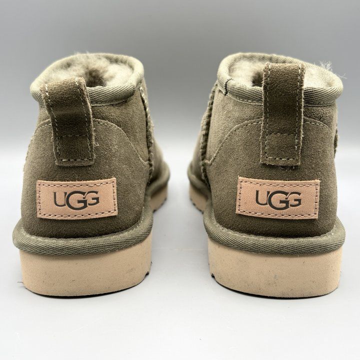 UGG ムートンブーツ バーントオリーブ USA7/JP24cm クラシック