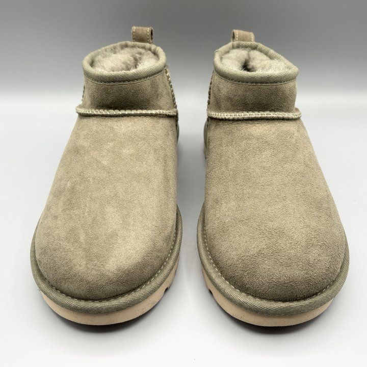 UGG ムートンブーツ バーントオリーブ USA7/JP24cm クラシック