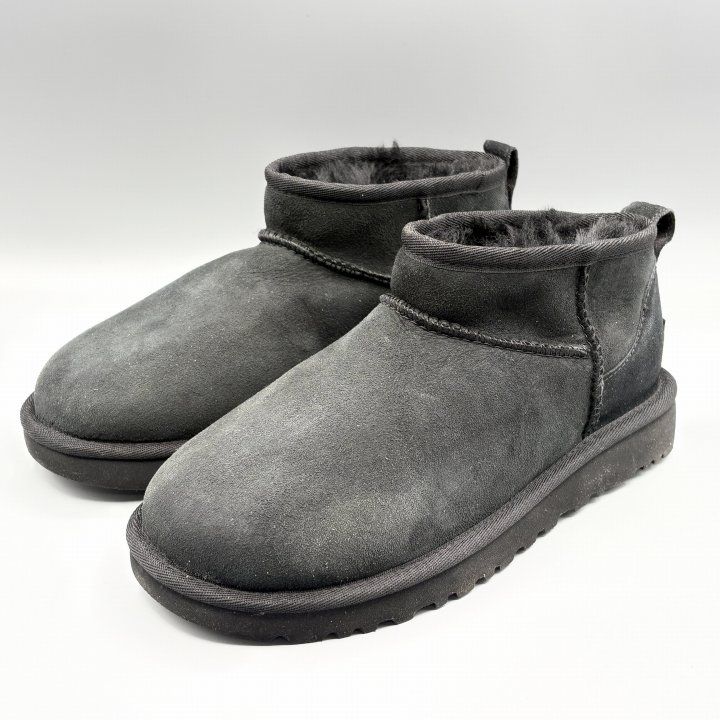 UGG ムートンブーツ　美品　24センチ 人気UGG ブラウン ベージュ スエード ムートンブーツ24センチ UGG