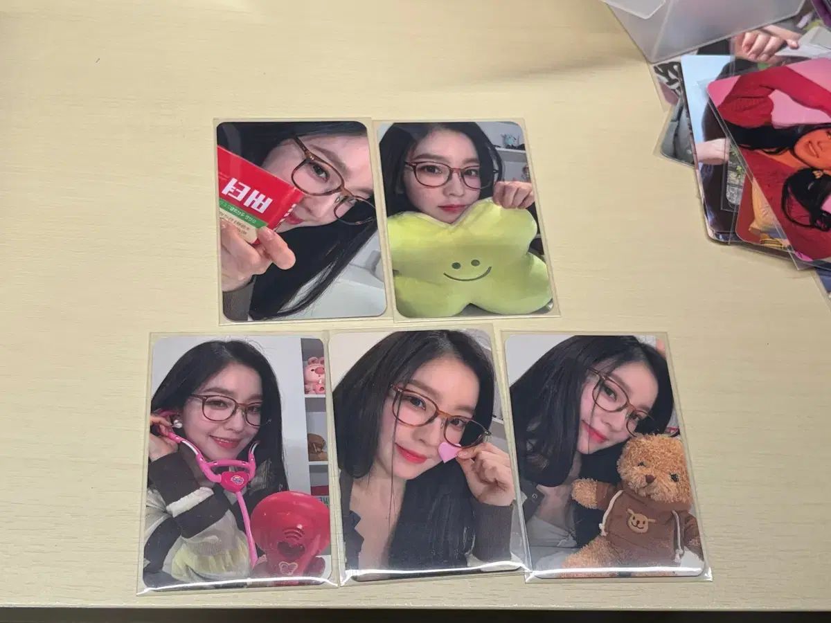 まとめ Red Velvet レッドベルベット レドベル アイリーン IRENE 용기 お守り トレカ KWANGYA その他 タレントグッズ ゲーム おもちゃ グッズ