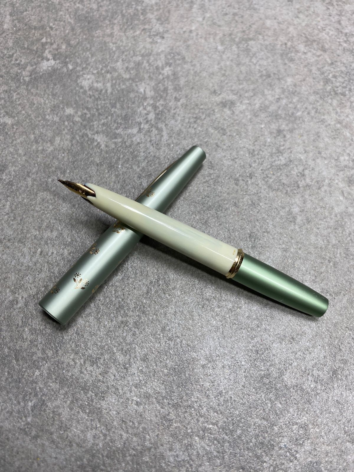 万年筆 18K 21K 14K 金ペン先　筆記未確認｜現状品 セーラー 万年筆 ペン先 18K 21K 2点 まとめ 筆記未確認 現状渡し