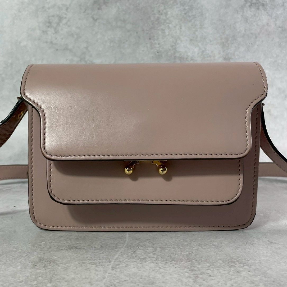 美品✨MARNI マルニ トランク TRUNK ショルダーバッグ ピンク クロス