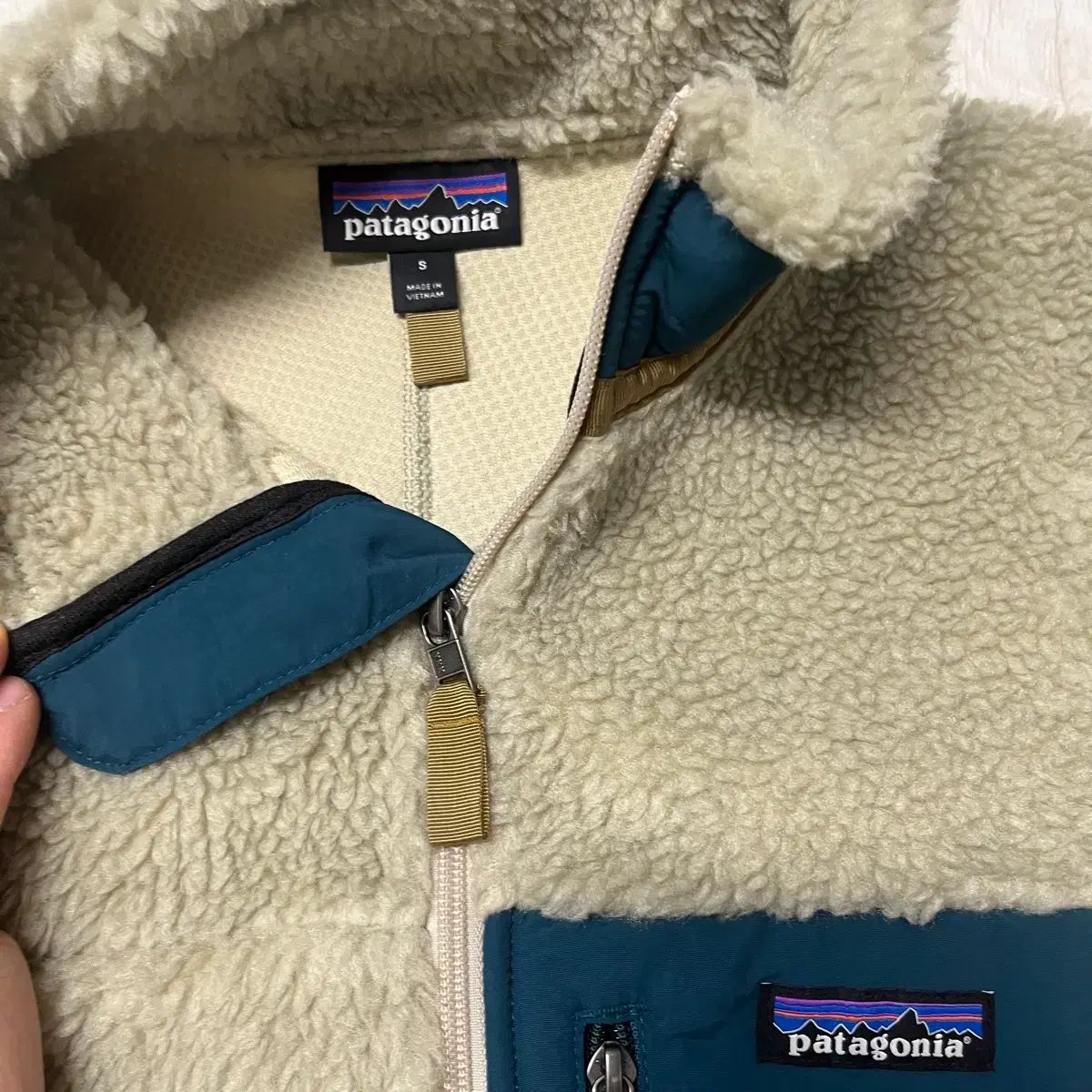 パタゴニア レトロ フリース ジャケット ベージュ グリーン