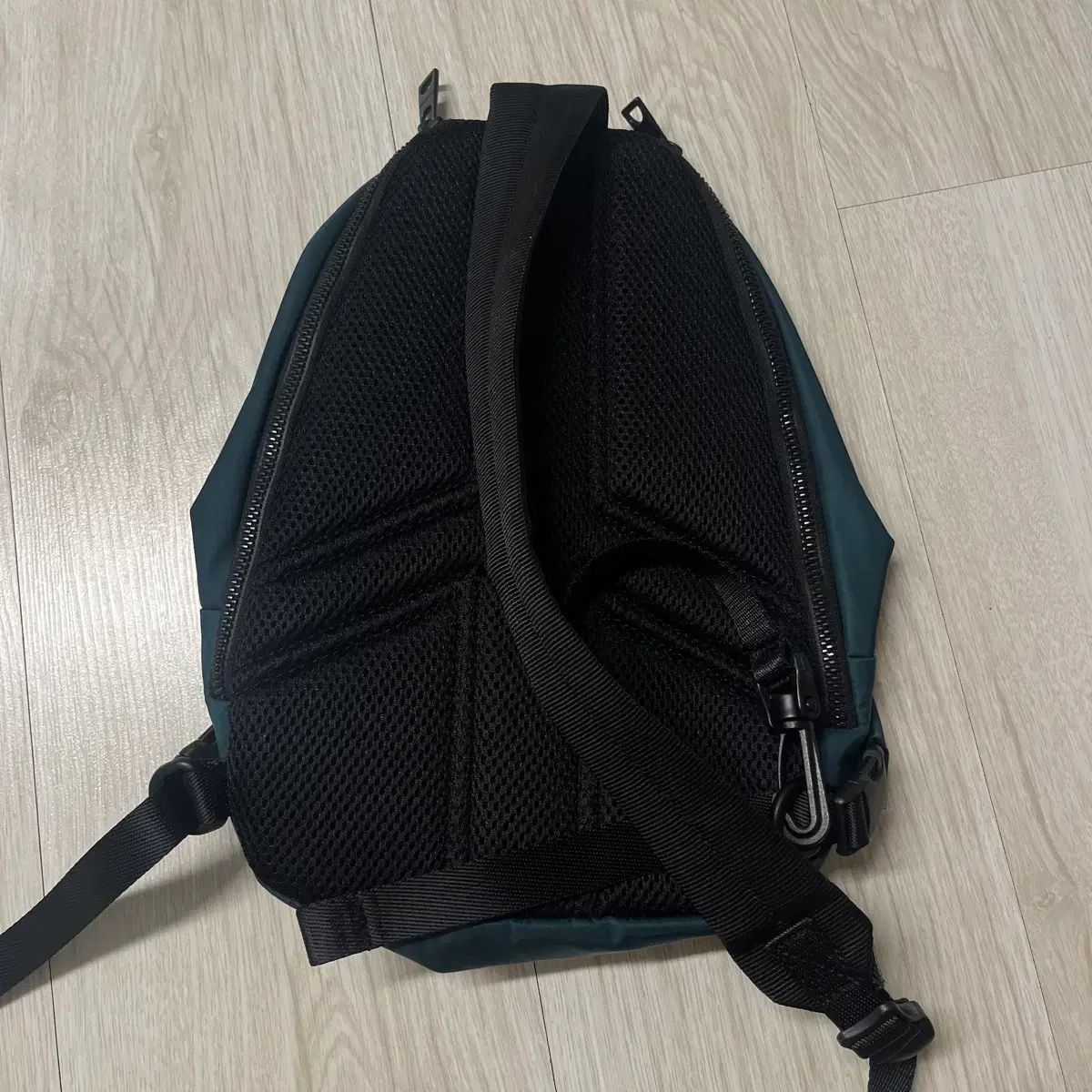 onitsuka tiger オニツカタイガー ドローストリング スリングバック