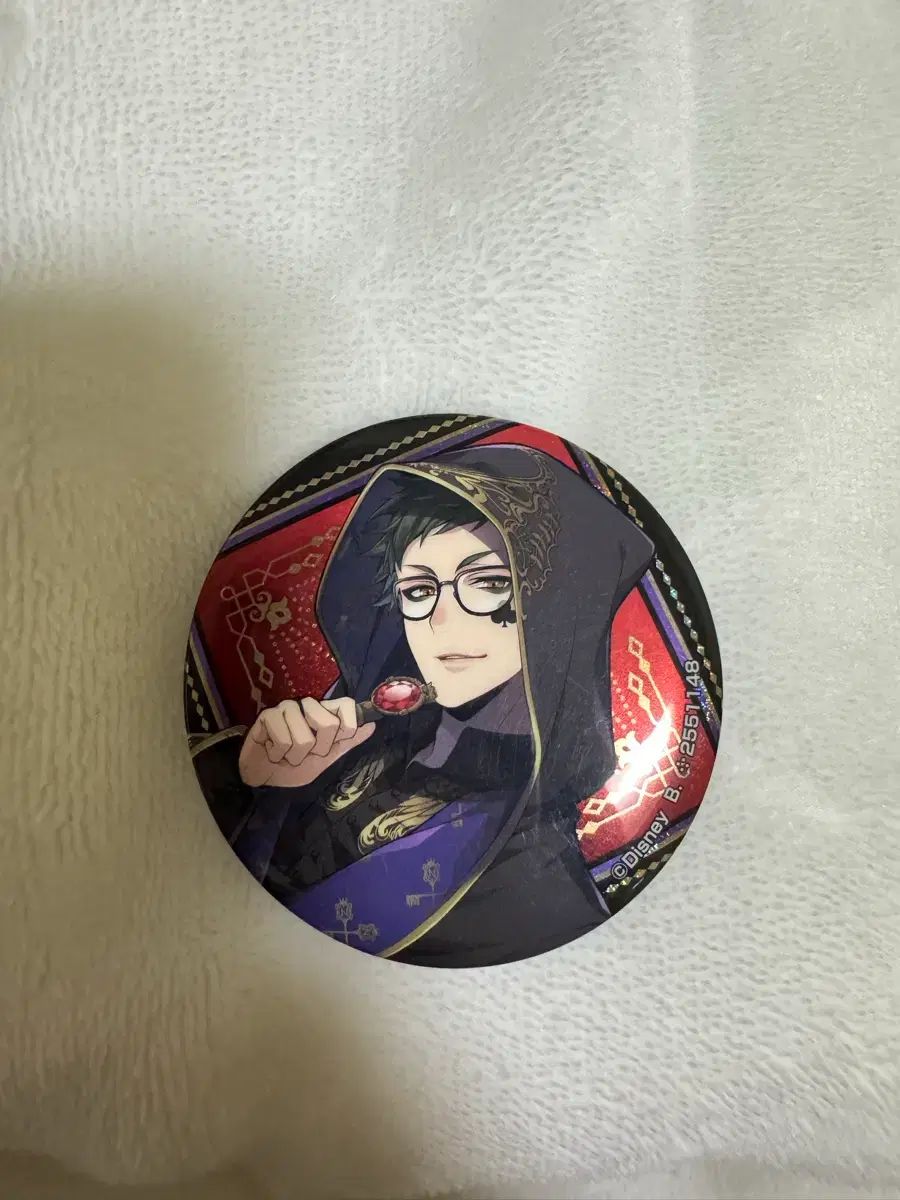 ディズニー ツイステッドワンダーランド トレイ クローバ 缶バッジ