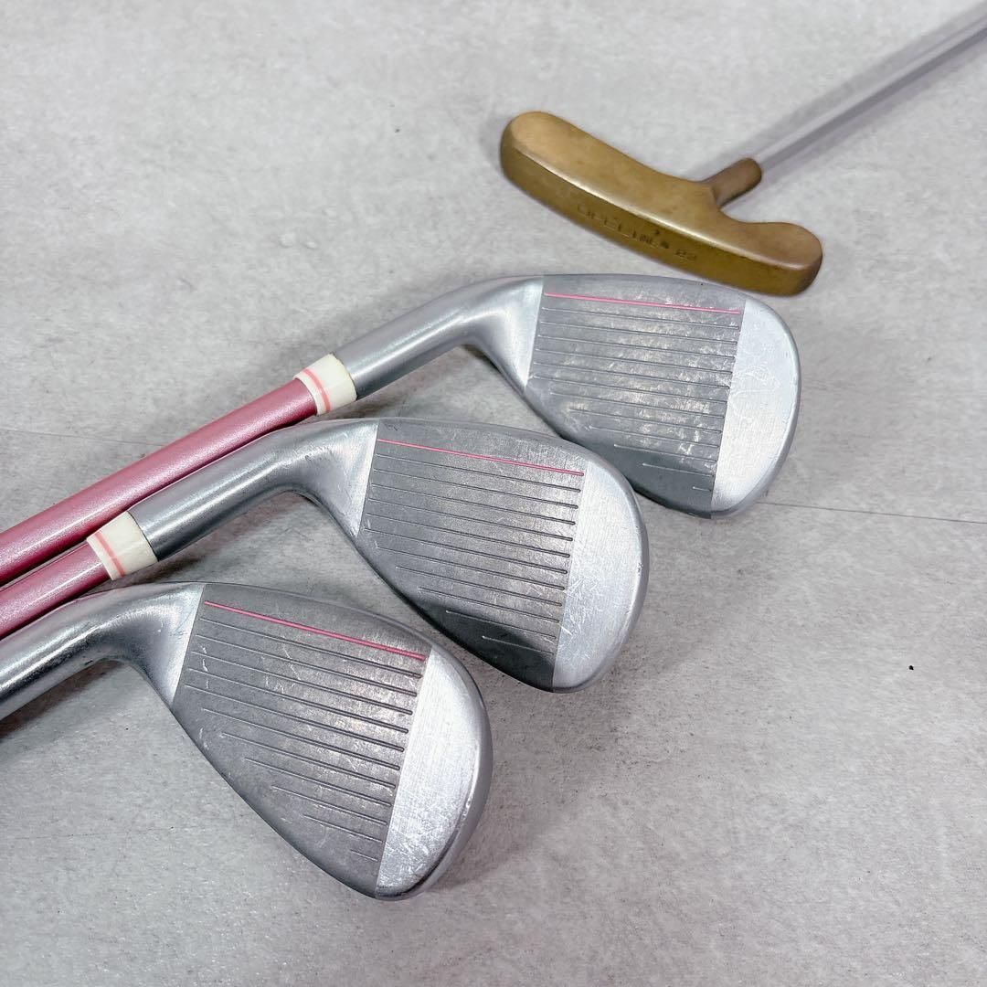 V963 ゴールデンベア ゴルフクラブ ジュニア セット ピンク ハート