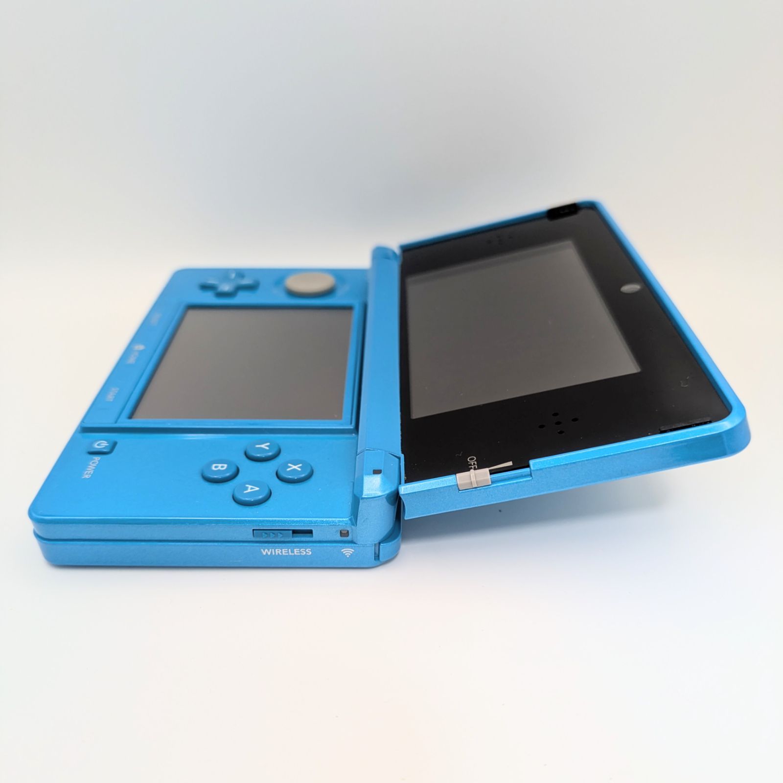 3dsライトブルー　新品未使用 箱説なし】ニンテンドー3DS:ライトブルー(CTRSBDBA) 中古ゲーム