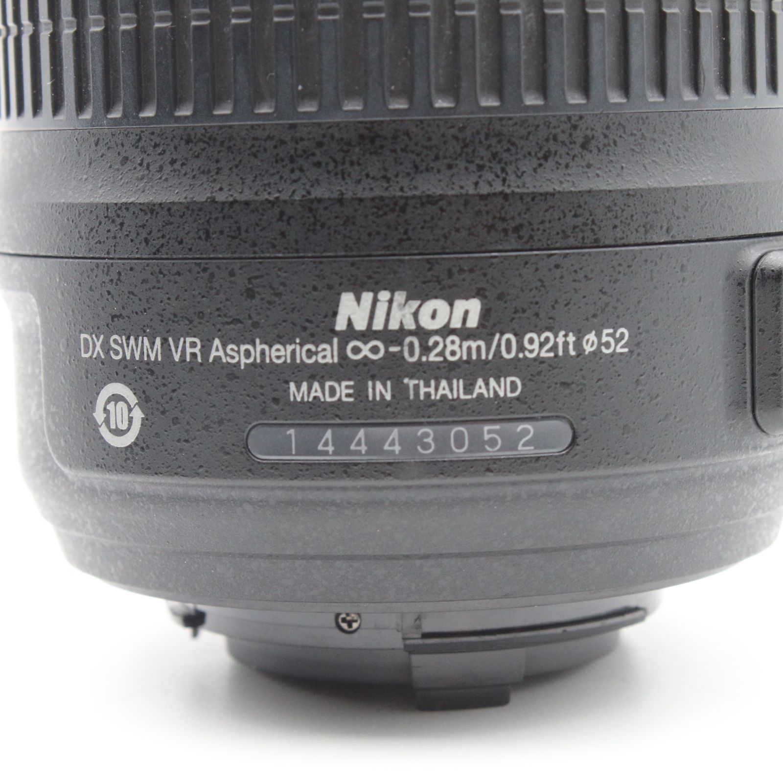 極上品】 Nikon D3000 標準ズームレンズキット AF-S DX NIKKOR 18-55mm