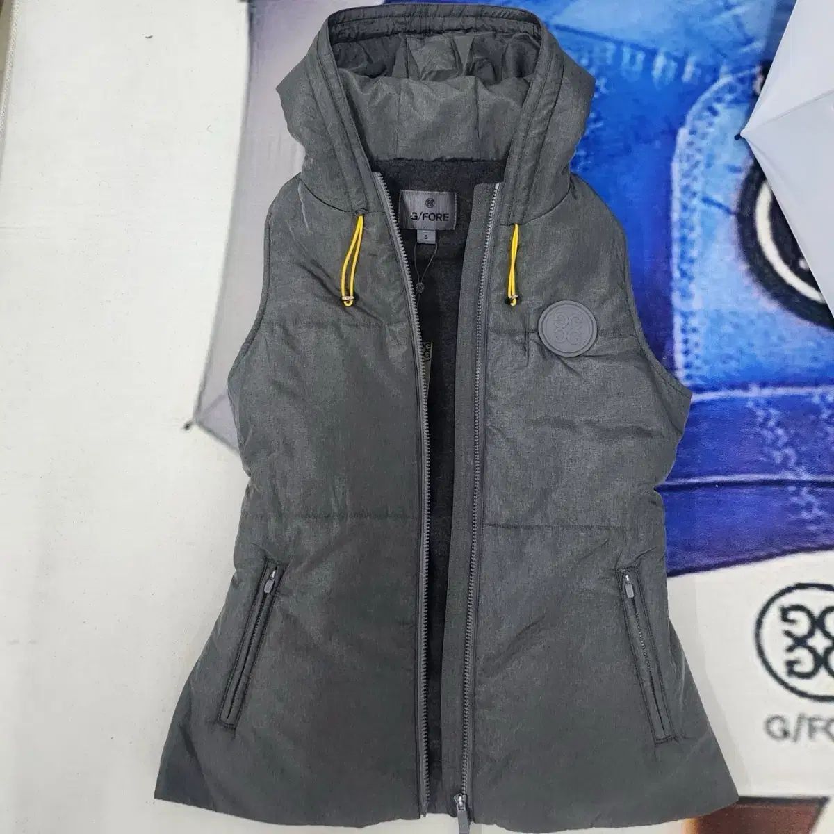 新品) G FORE(ジーフォア) レディース ダウン ベスト - メルカリ