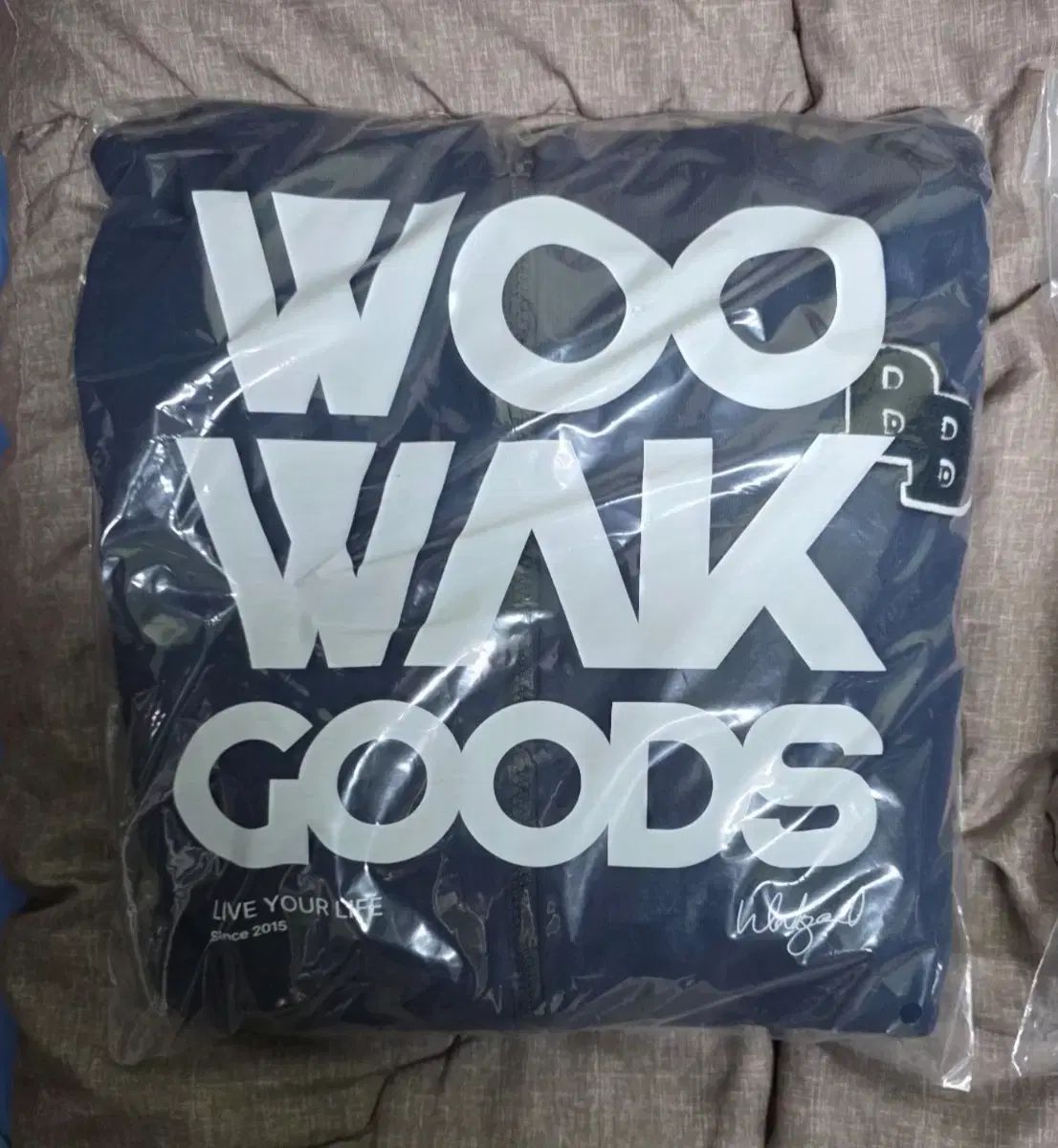 ウーワッグッドあんさんぶるスターズ ババタ フードジップアップ ネイビー L