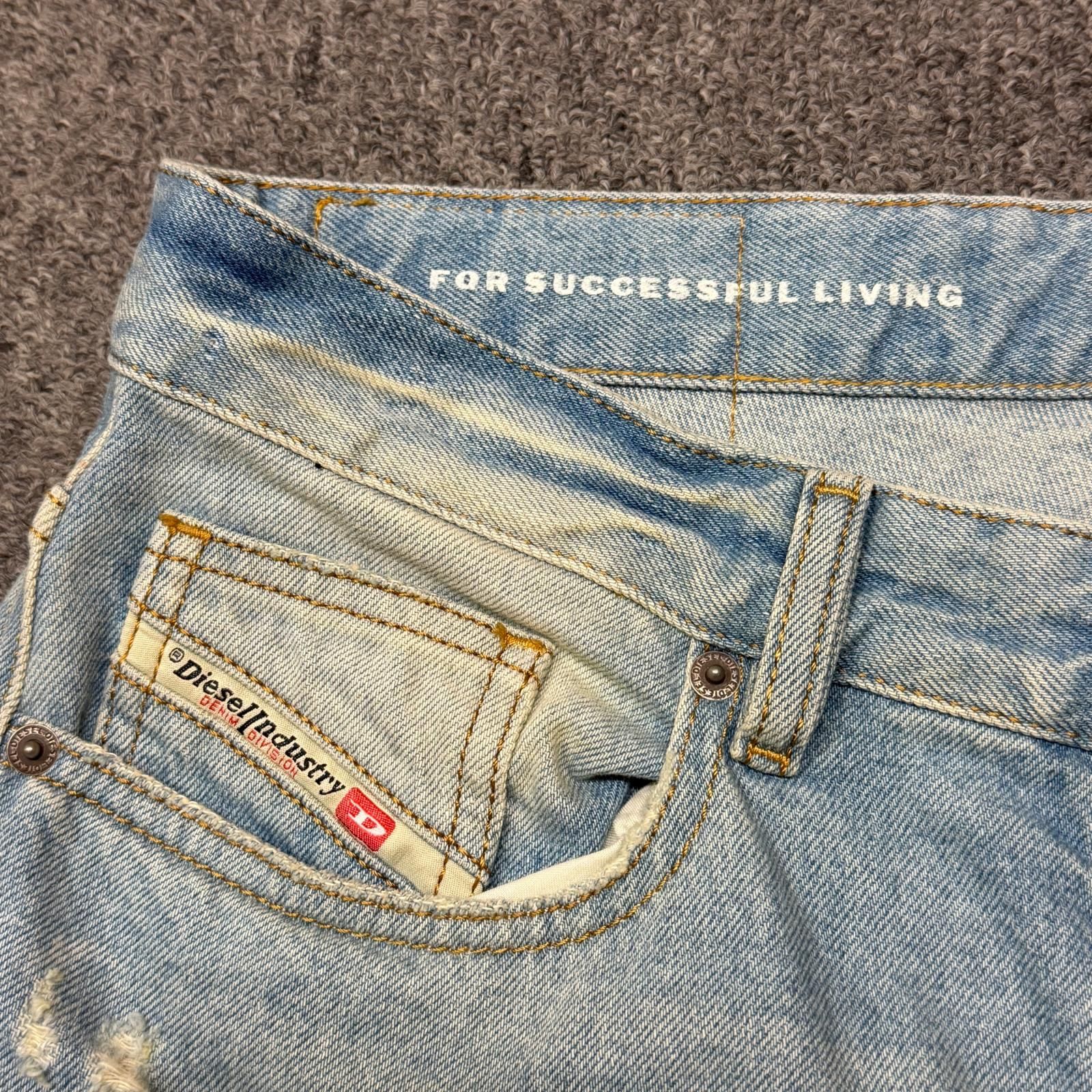 DIESEL Relaxed Jeans D-Rise リラックスジーンズ ワイドデニム