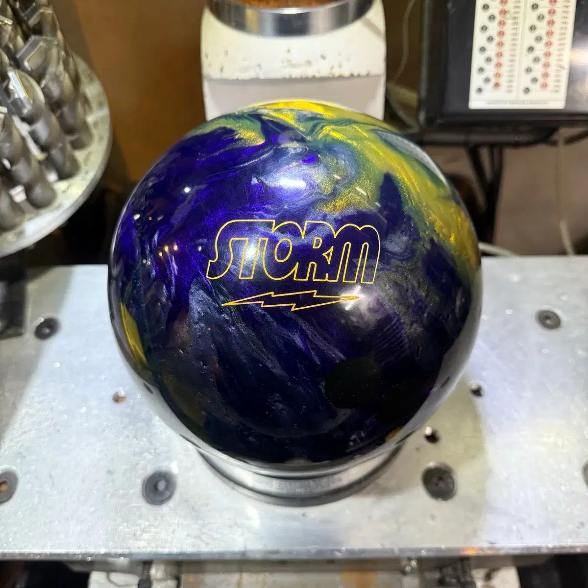 セールボール ストーム - デュアル ロック 15 パウンド - メルカリ