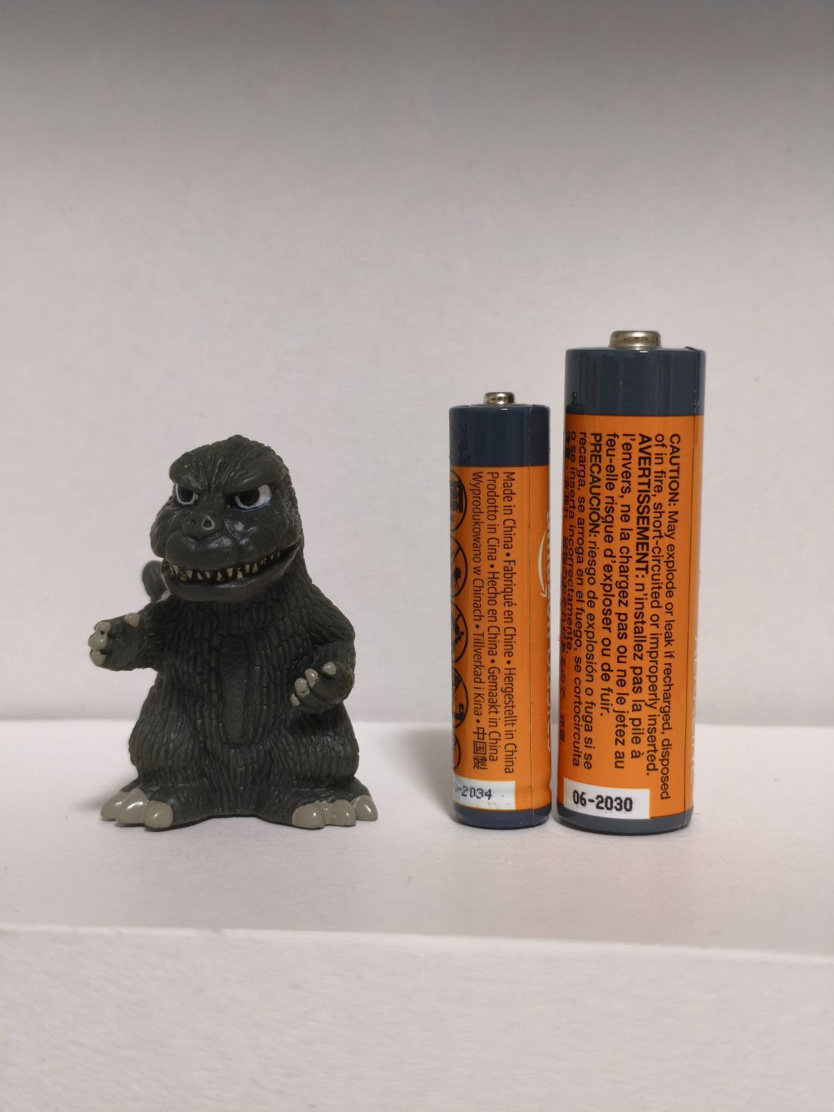 ニセゴジラ 1974 指人形 [ゴジラ総攻撃 No11] ソフビ フィギュア