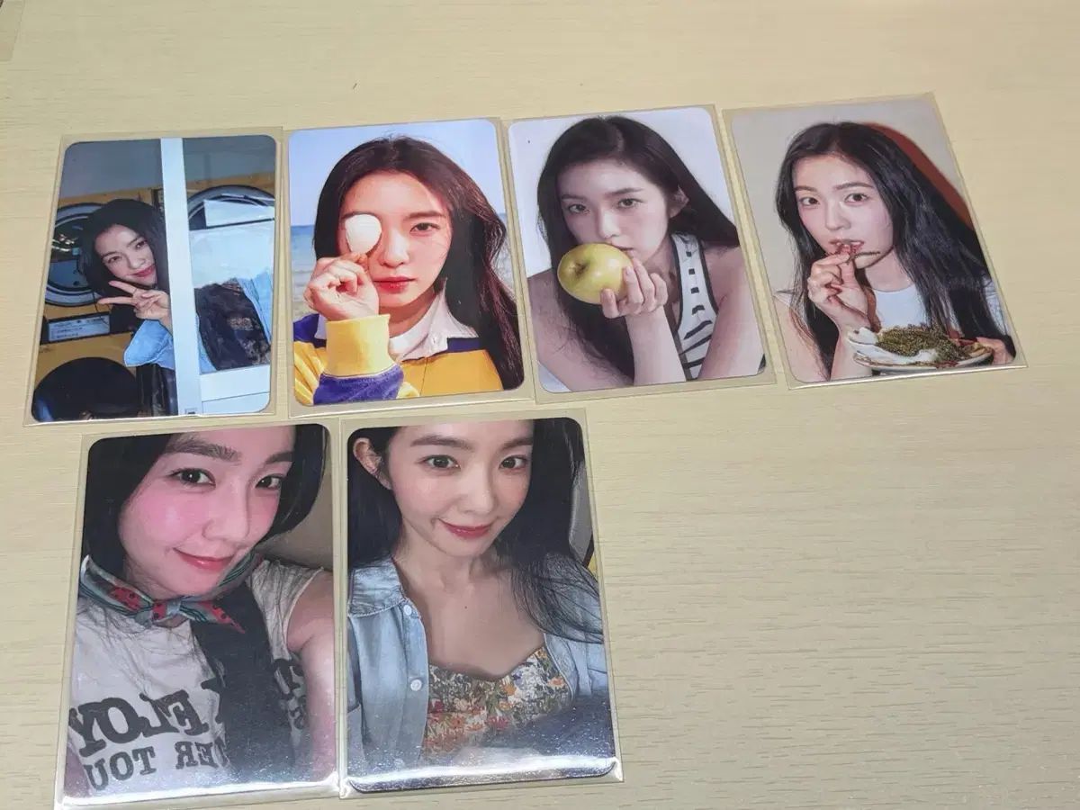 Red velvet 1 page of IRENE アイリーン トレカ RED VELVET アイリーン 1 Page of IRENE トレカ Red Velvet 1 Page of