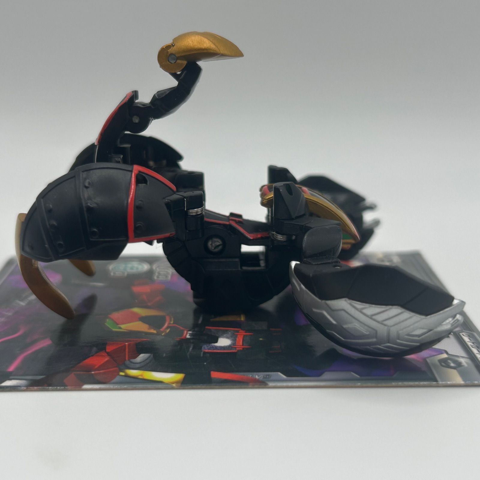  カード付き 爆丸 冴ガロウ 兜マヒサス 架ゲザード 出陣デッキ シャドウ三銃士 600 G 590 580 その他 おもちゃ