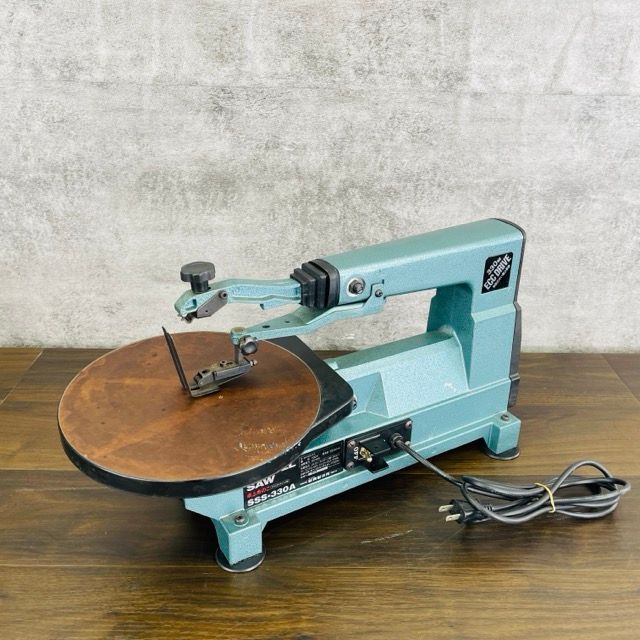 卓上糸のこ 【中古】動作保証 SHINNKO 新興製作所 SCROLL SAW SSS-330A 電動工具 アルミダイキャスト製 糸鋸 / 515758