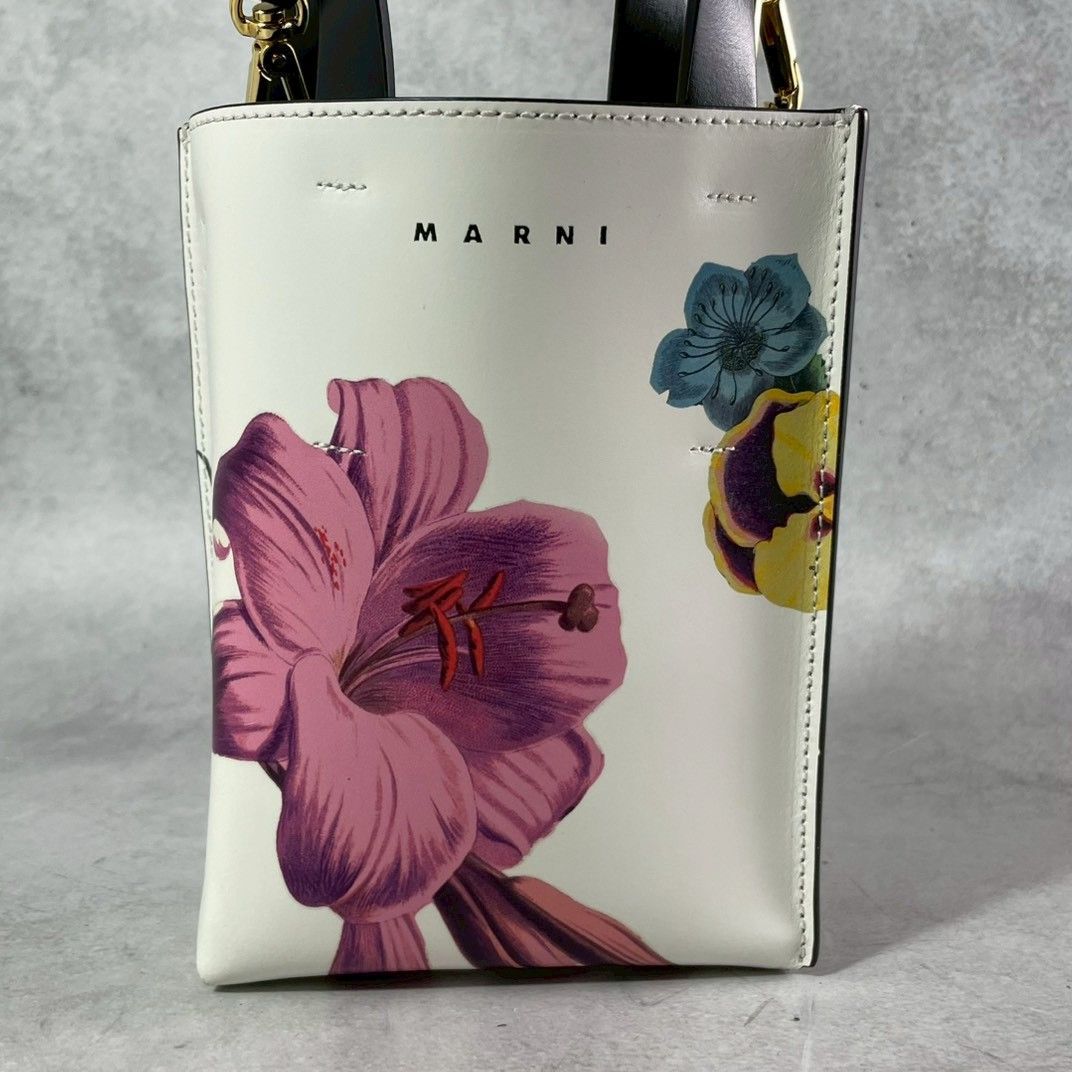 美品✨MARNI マルニ ミュゼオ MUSEO 花柄 2way ショルダーバッグ 
