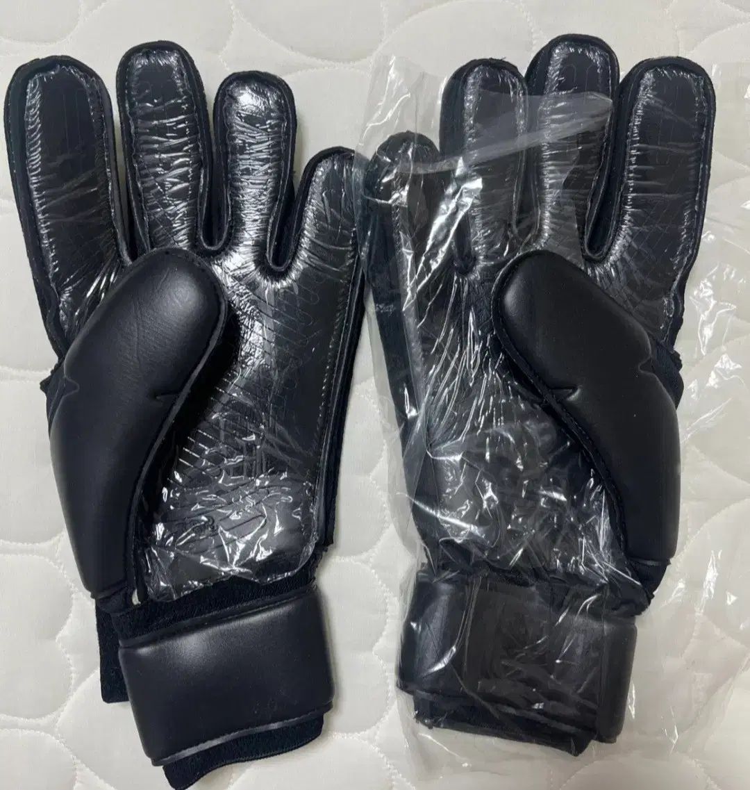 ナイキ プレミア SGT プロモ キーパーグローブ 新品 出品 - メルカリ