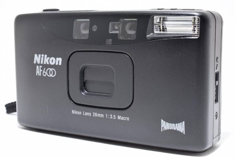Nikon AF60 コンパクトフィルムカメラ 実用光学美品】Nikon ニコン AF600 コンパクトフィルムカメラ #3997-6