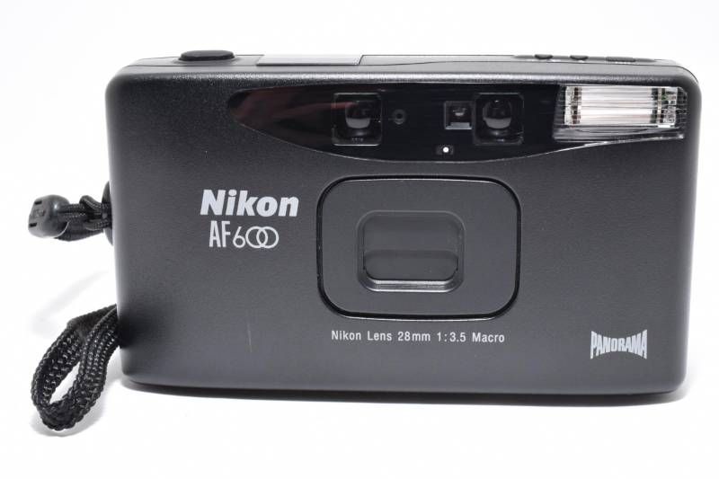 実用光学美品】Nikon ニコン AF600 コンパクトフィルムカメラ #3997-6