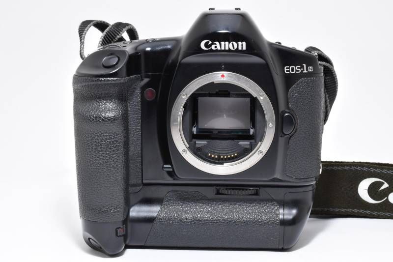 実用品】Canon キャノン EOS-1N ボディ / POWER DRIVE BOOSTER E1 PB