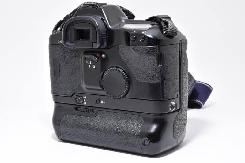 実用品】Canon キャノン EOS-1N ボディ / POWER DRIVE BOOSTER E1 PB