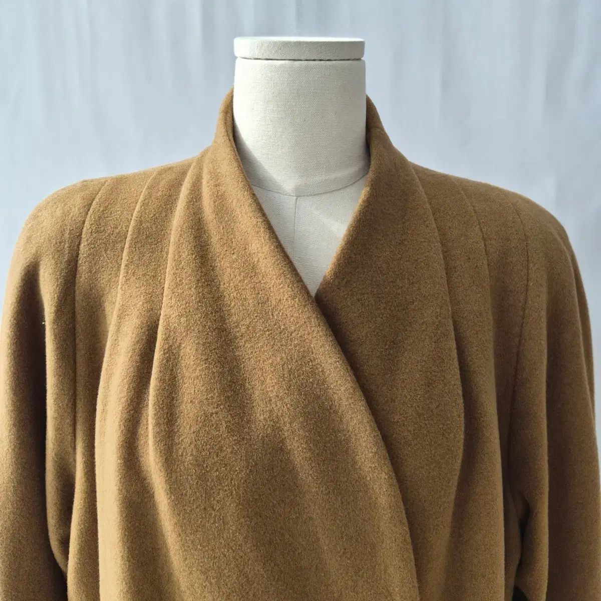 SANYO Carat ウール100% キャメル ダブル ノーカラー コート - メルカリ