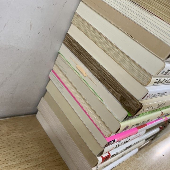 □01)【1点限り!】多ジャンルの新書 まとめ売り約80冊大量セット/本