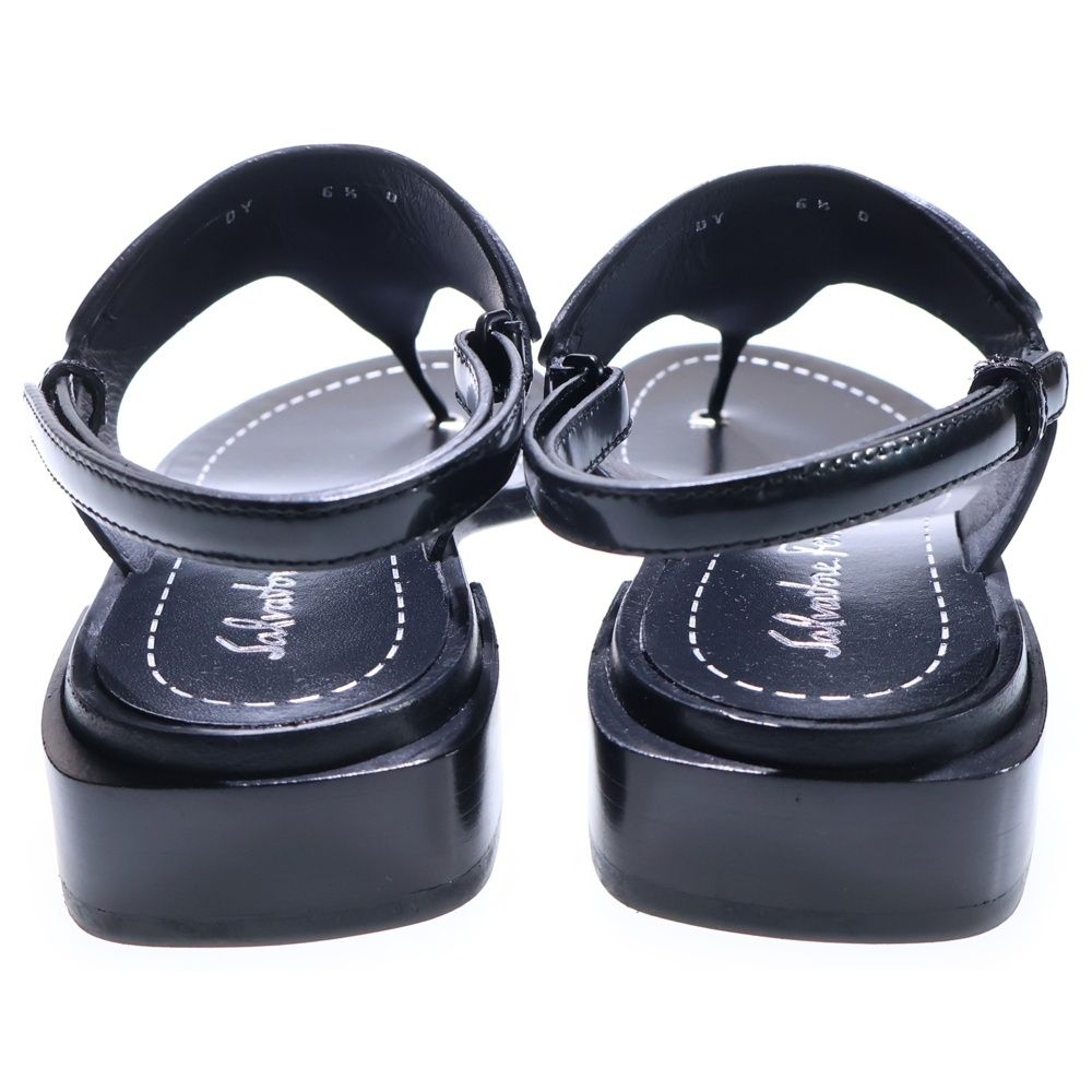 Salvatore Ferragamo (サルヴァトーレ フェラガモ) コインレザー